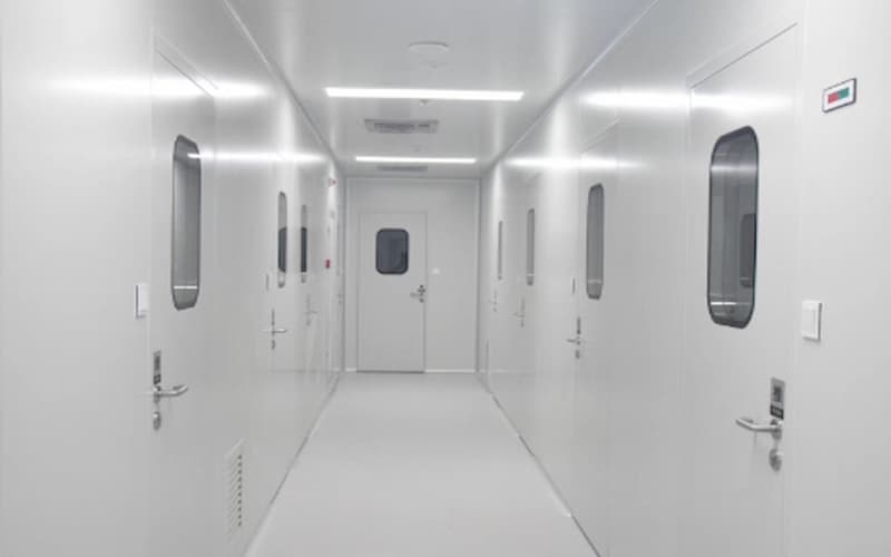 high tech semiconductor cleanrooms